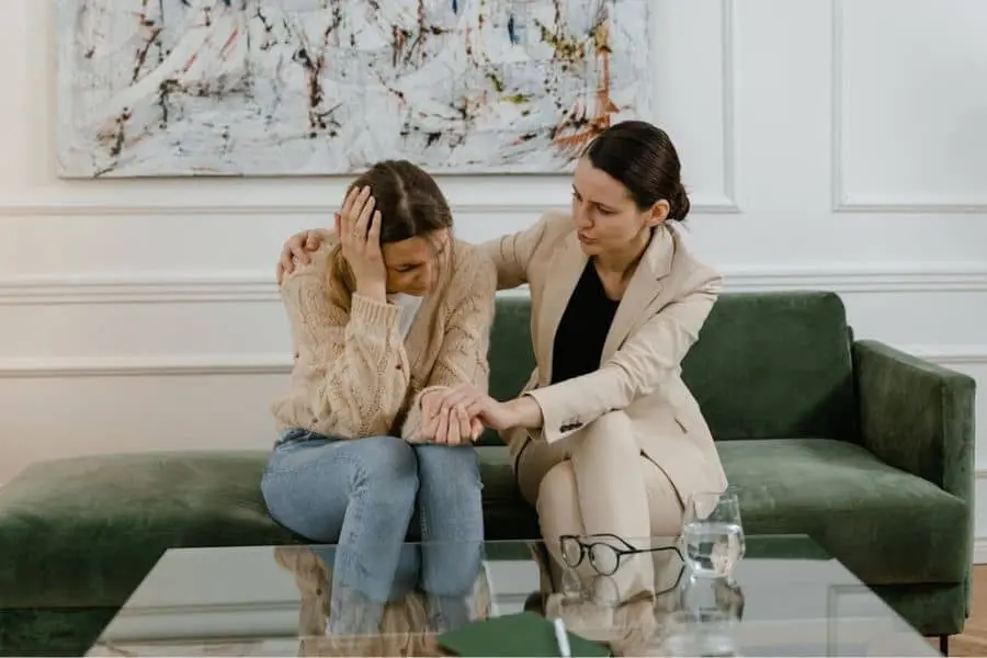 building empathy using daily emotional intelligence tips